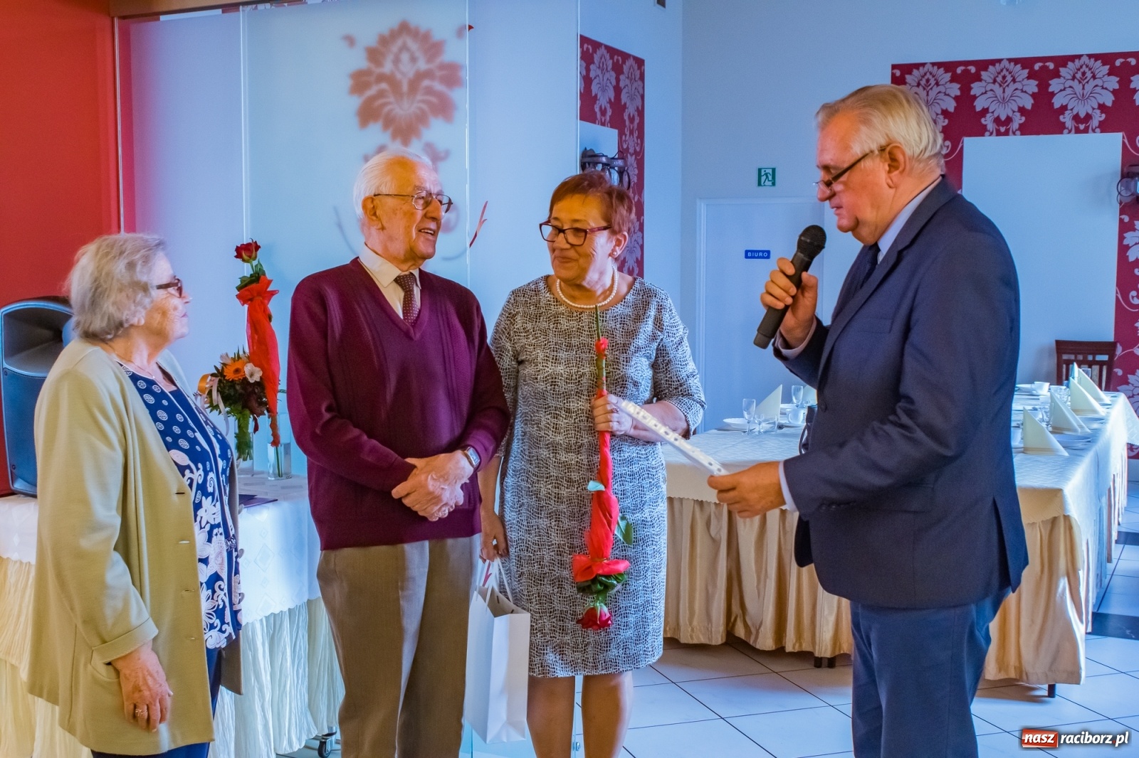 Zdjęcie w galerii na portalu naszraciborz.pl: Seniorzy świętowali w Raciborskiej [FOTO] wiadomości z regionu