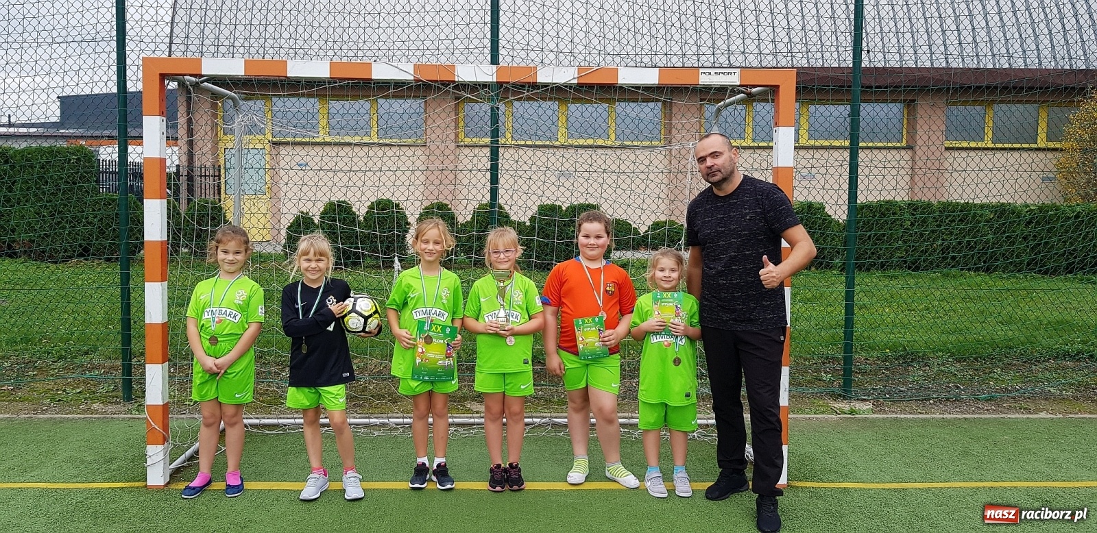 Zdjęcie w galerii na portalu naszraciborz.pl: Z podwórka na stadion U8. Rywalizacja w Pawłowie  wiadomości z regionu