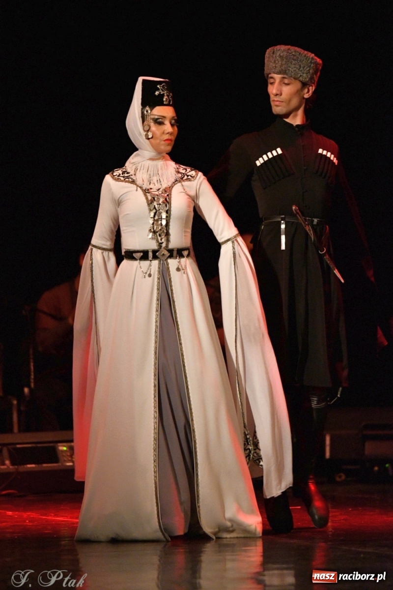 Zdjęcie w galerii na portalu naszraciborz.pl: Narodowa Perła Gruzji na deskach RCK  wiadomości z regionu