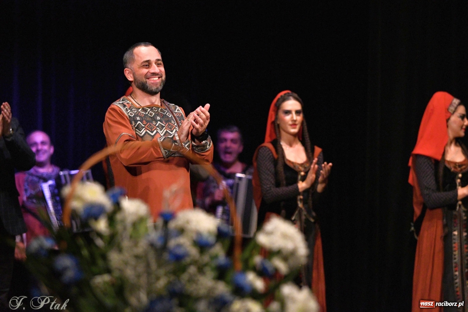 Zdjęcie w galerii na portalu naszraciborz.pl: Narodowa Perła Gruzji na deskach RCK  wiadomości z regionu