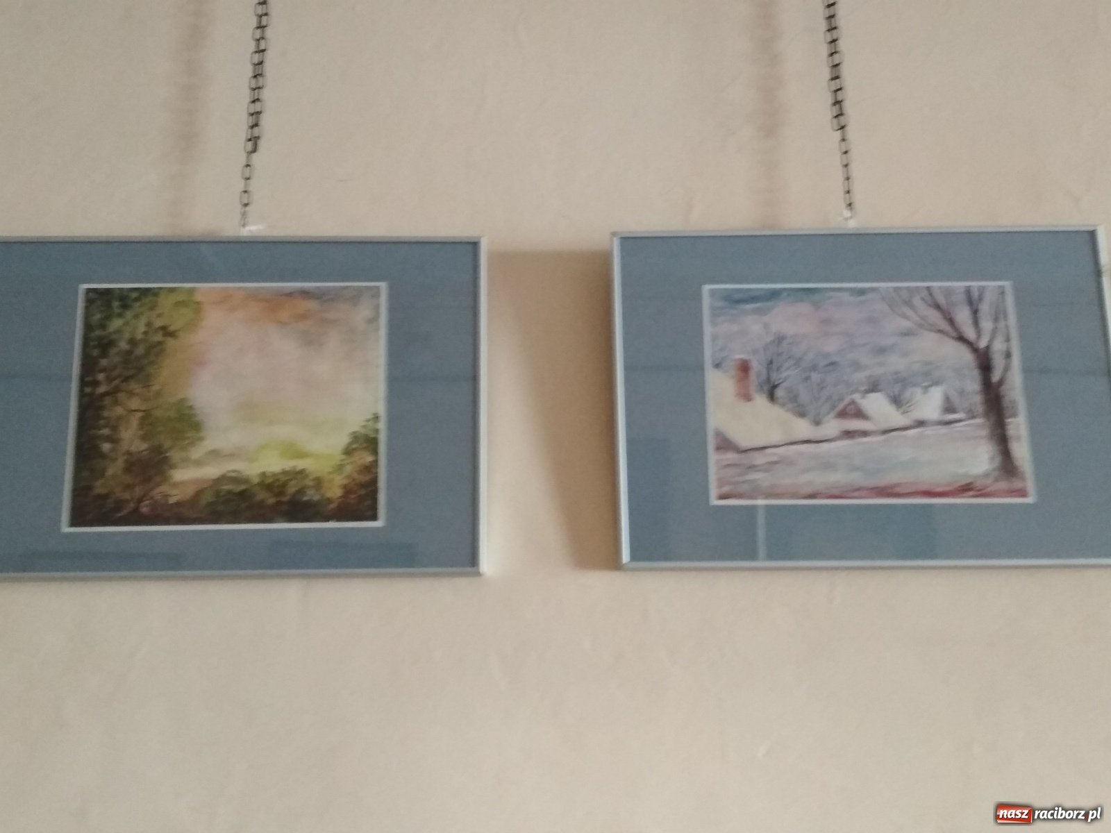 Zdjęcie w galerii na portalu naszraciborz.pl: Wystawa prac Mariana Chmieleckiego w Bibliotece Pedagogicznej wiadomości z regionu