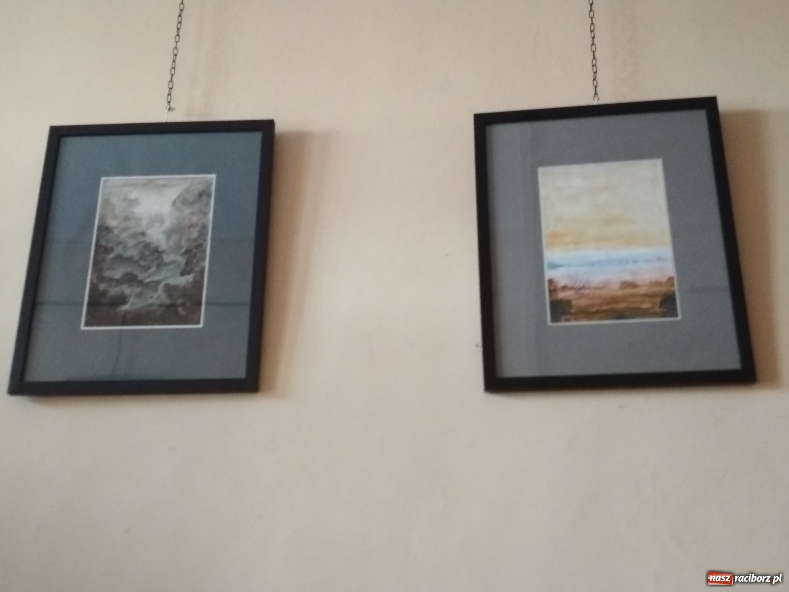 Zdjęcie w galerii na portalu naszraciborz.pl: Wystawa prac Mariana Chmieleckiego w Bibliotece Pedagogicznej wiadomości z regionu