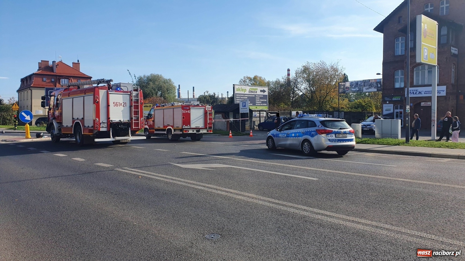 Zdjęcie w galerii na portalu naszraciborz.pl: Zderzenie skutera i opla na Bosackiej [FOTO] wiadomości z regionu