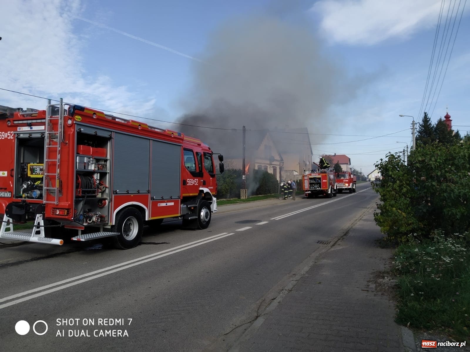 Zdjęcie w galerii na portalu naszraciborz.pl: Pożar w Krzanowicach. Spłonęła doszczętnie altana [FOTO i WIDEO] wiadomości z regionu