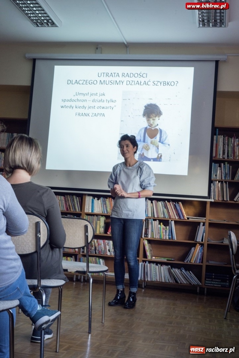 Zdjęcie w galerii na portalu naszraciborz.pl: Małe skrzydła. Warsztaty dla rodziców w Ocicach wiadomości z regionu