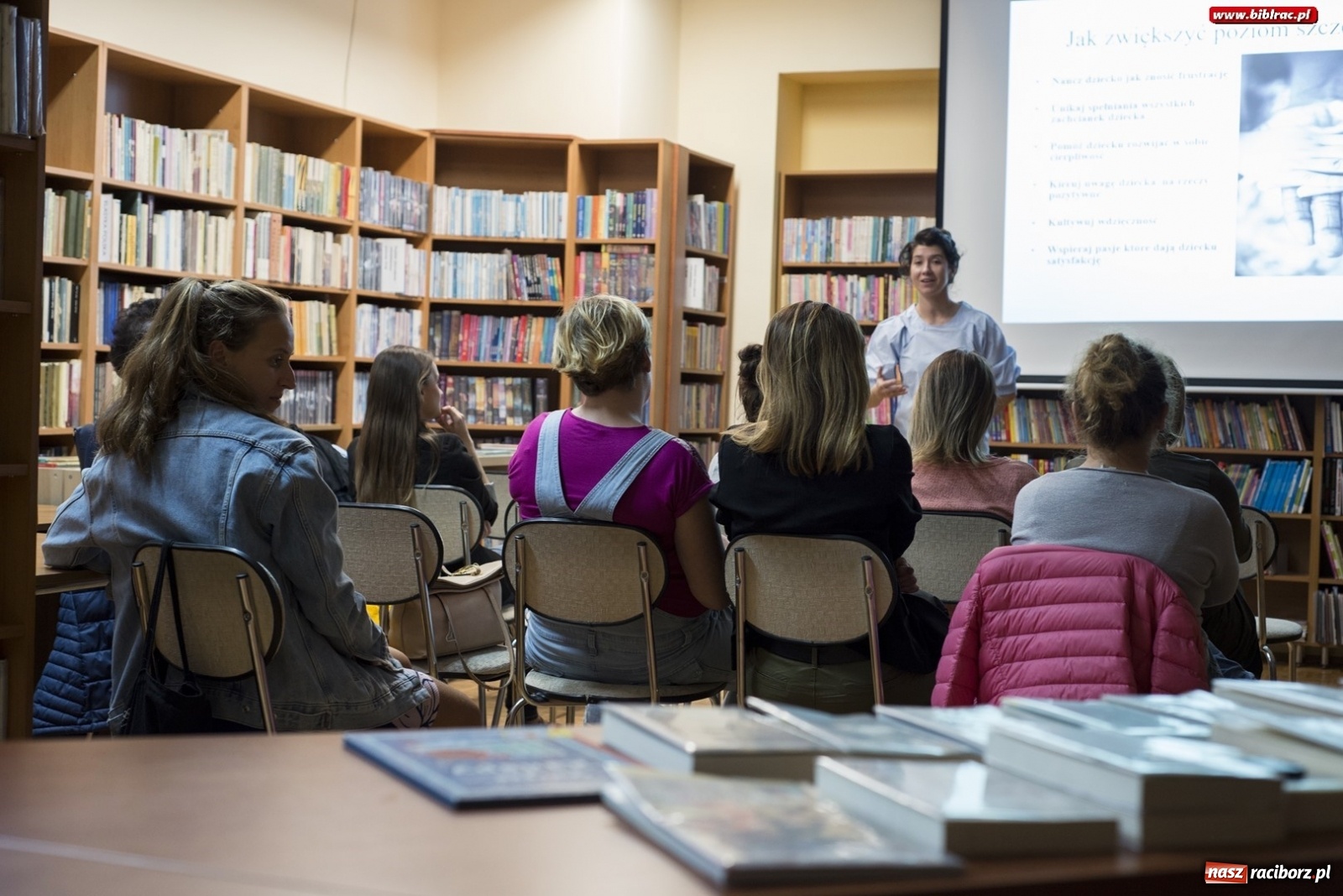 Zdjęcie w galerii na portalu naszraciborz.pl: Małe skrzydła. Warsztaty dla rodziców w Ocicach wiadomości z regionu