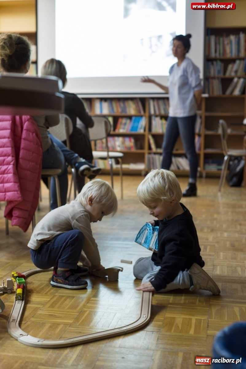 Zdjęcie w galerii na portalu naszraciborz.pl: Małe skrzydła. Warsztaty dla rodziców w Ocicach wiadomości z regionu