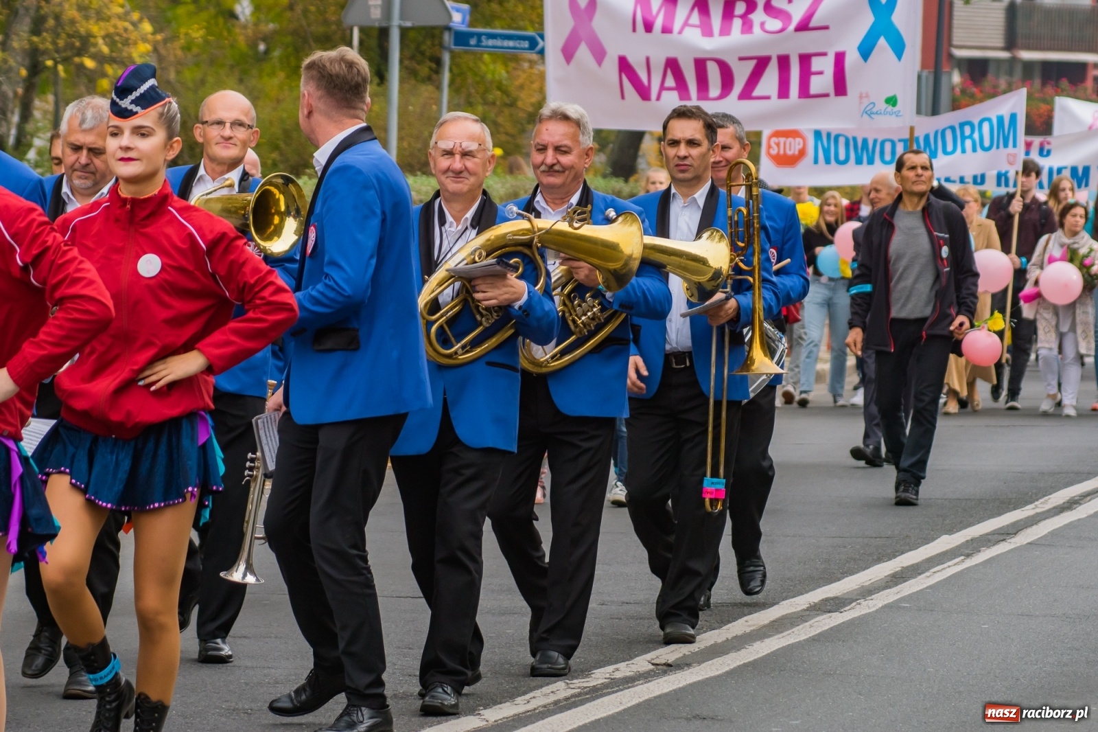 Zdjęcie w galerii na portalu naszraciborz.pl: Marsz Nadziei przeszedł ulicami Raciborza już po raz dwudziesty [FOTO i WIDEO] wiadomości z regionu