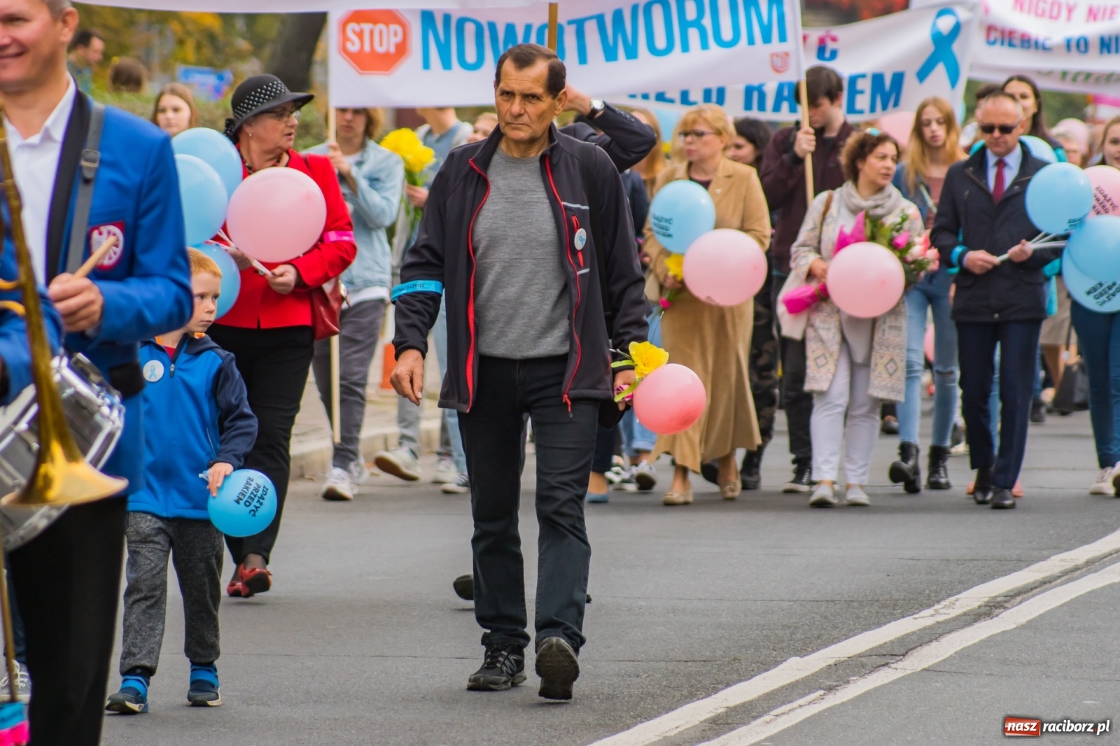 Zdjęcie w galerii na portalu naszraciborz.pl: Marsz Nadziei przeszedł ulicami Raciborza już po raz dwudziesty [FOTO i WIDEO] wiadomości z regionu