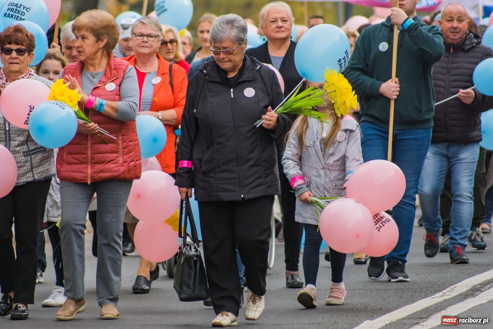 Zdjęcie w galerii na portalu naszraciborz.pl: Marsz Nadziei przeszedł ulicami Raciborza już po raz dwudziesty [FOTO i WIDEO] wiadomości z regionu