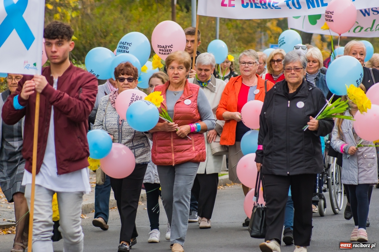 Zdjęcie w galerii na portalu naszraciborz.pl: Marsz Nadziei przeszedł ulicami Raciborza już po raz dwudziesty [FOTO i WIDEO] wiadomości z regionu