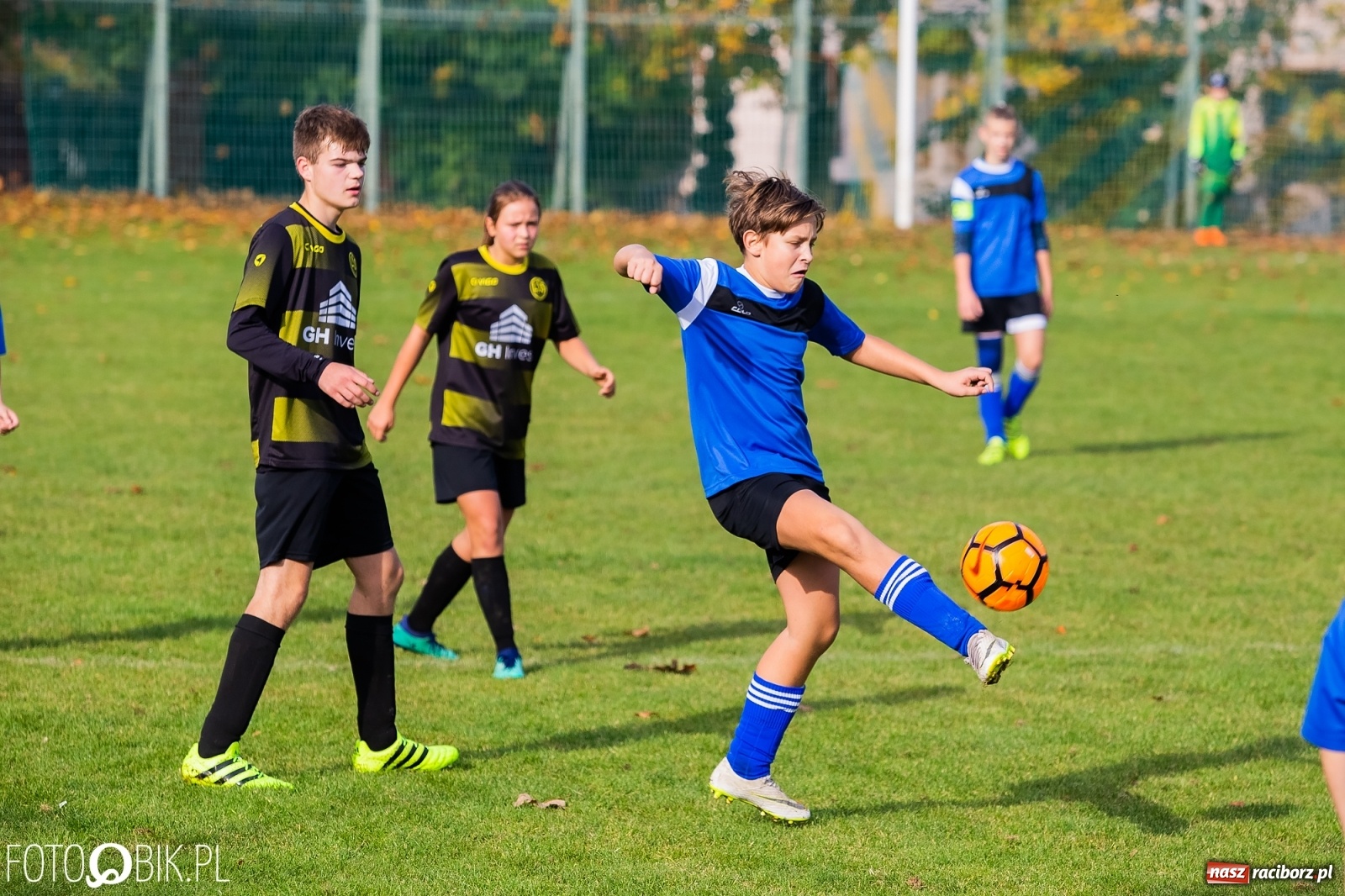 Zdjęcie w galerii na portalu naszraciborz.pl: Derby trampkarzy dla Ocic wiadomości z regionu
