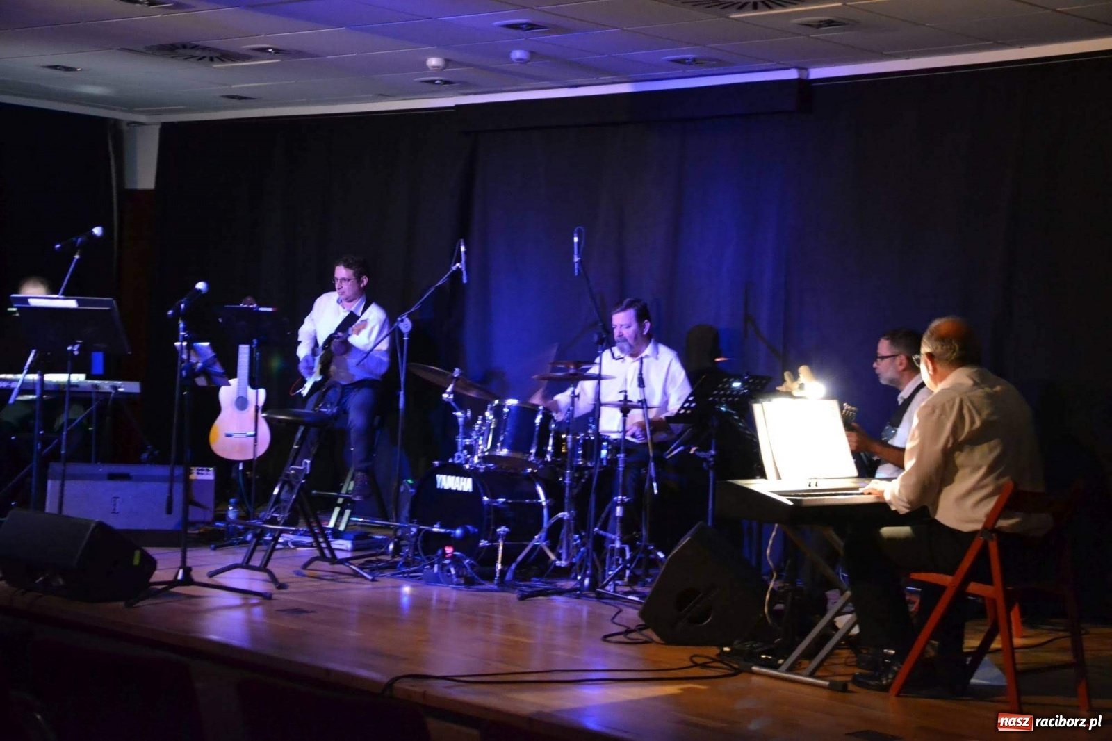 Zdjęcie w galerii na portalu naszraciborz.pl: Zamkowa jazzowa jesień z Grupą Bez Nazwy wiadomości z regionu
