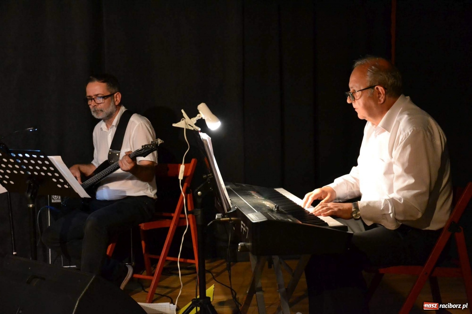 Zdjęcie w galerii na portalu naszraciborz.pl: Zamkowa jazzowa jesień z Grupą Bez Nazwy wiadomości z regionu