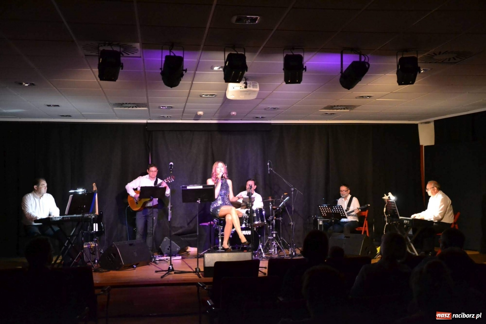 Zdjęcie w galerii na portalu naszraciborz.pl: Zamkowa jazzowa jesień z Grupą Bez Nazwy wiadomości z regionu