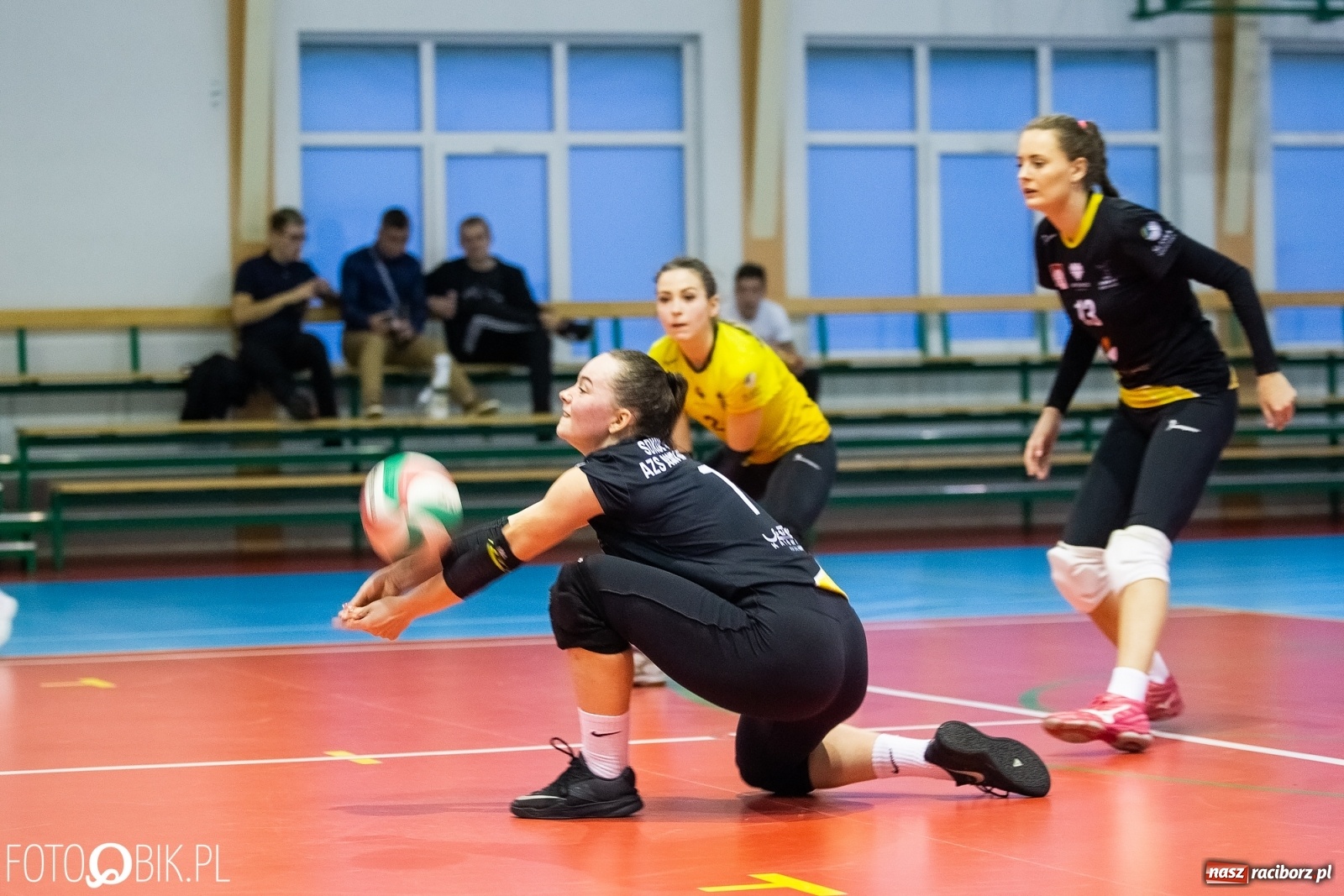 Zdjęcie w galerii na portalu naszraciborz.pl: Katowicki Sokół rozszarpał Krzanowice wiadomości z regionu