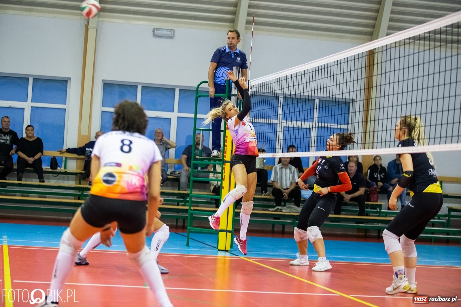 Zdjęcie w galerii na portalu naszraciborz.pl: Katowicki Sokół rozszarpał Krzanowice wiadomości z regionu