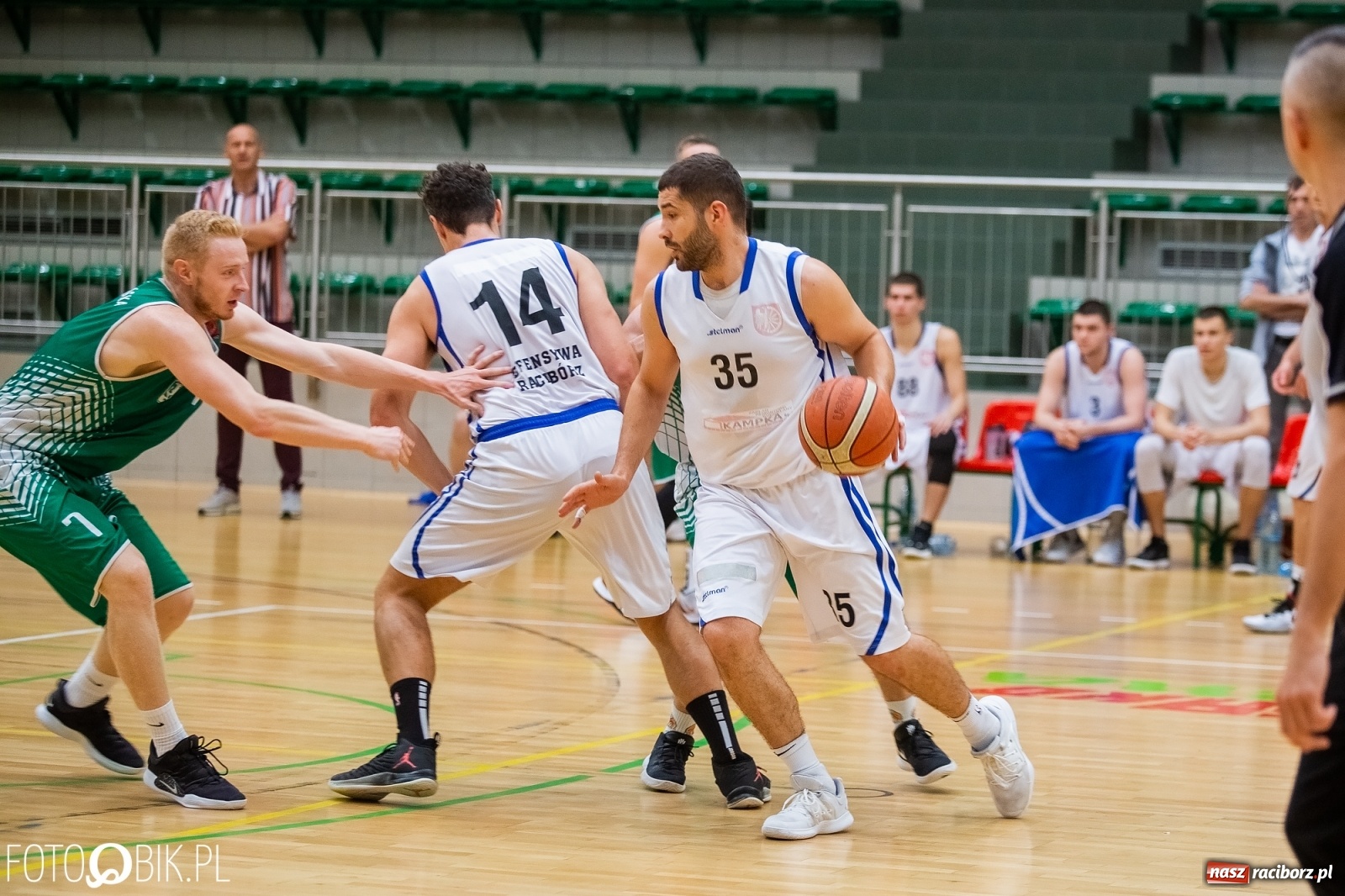 Zdjęcie w galerii na portalu naszraciborz.pl: Sromotna porażka raciborskiej Ofensywy wiadomości z regionu