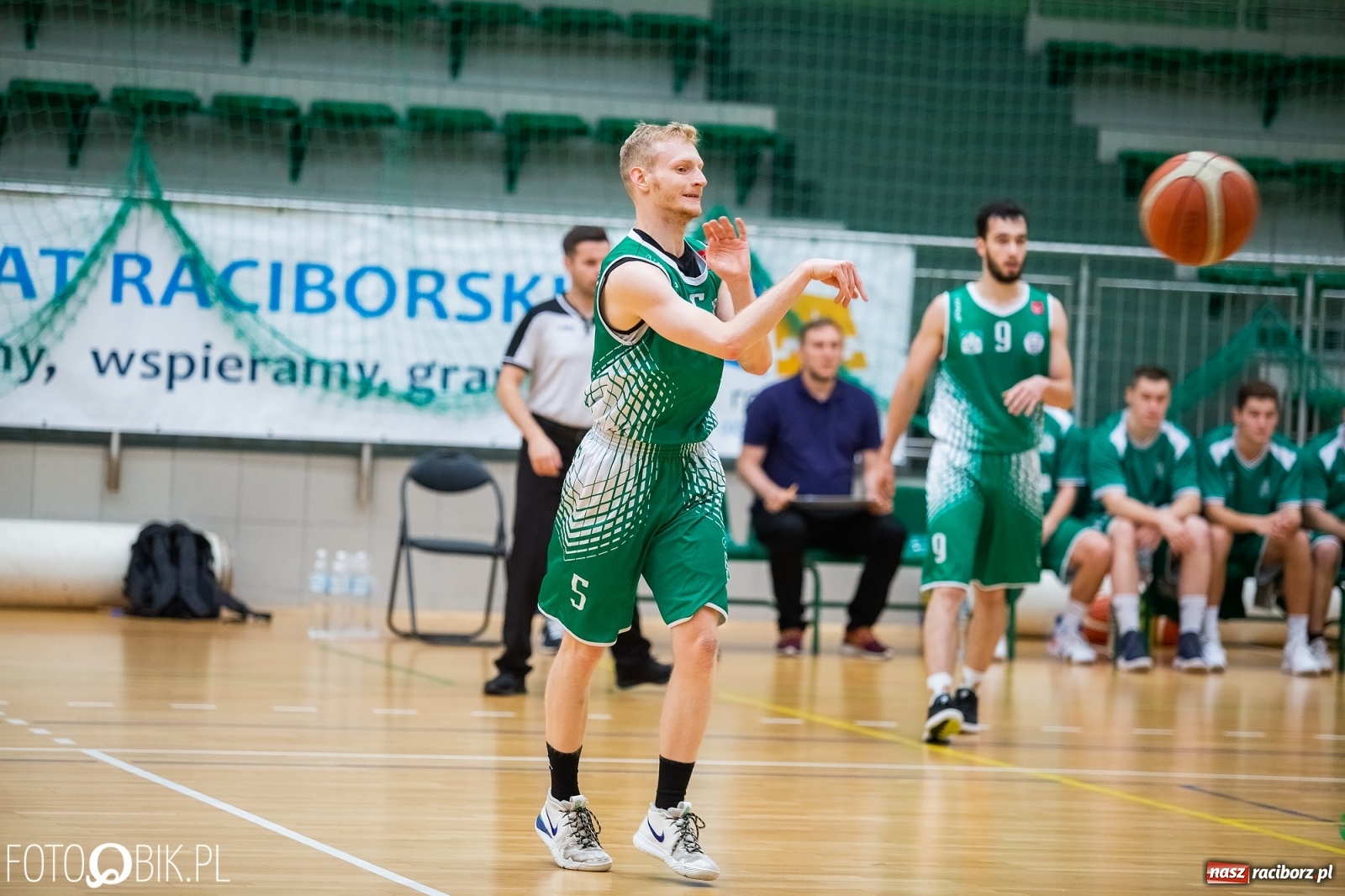Zdjęcie w galerii na portalu naszraciborz.pl: Sromotna porażka raciborskiej Ofensywy wiadomości z regionu