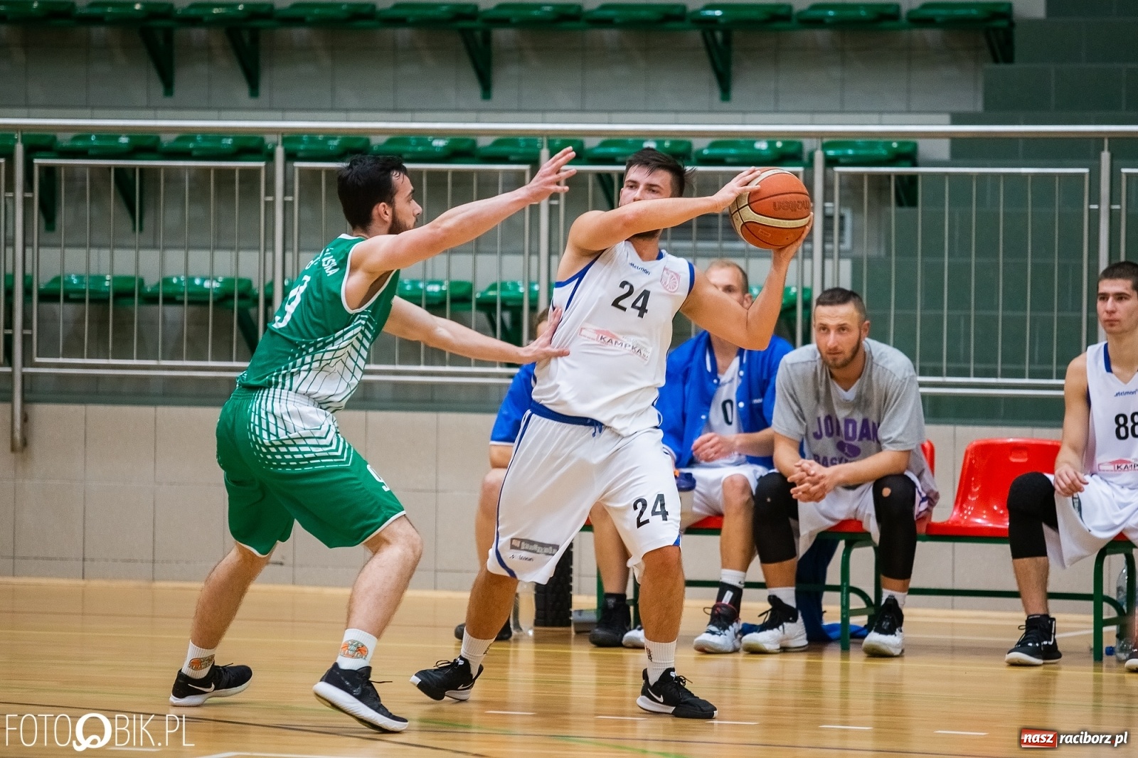 Zdjęcie w galerii na portalu naszraciborz.pl: Sromotna porażka raciborskiej Ofensywy wiadomości z regionu