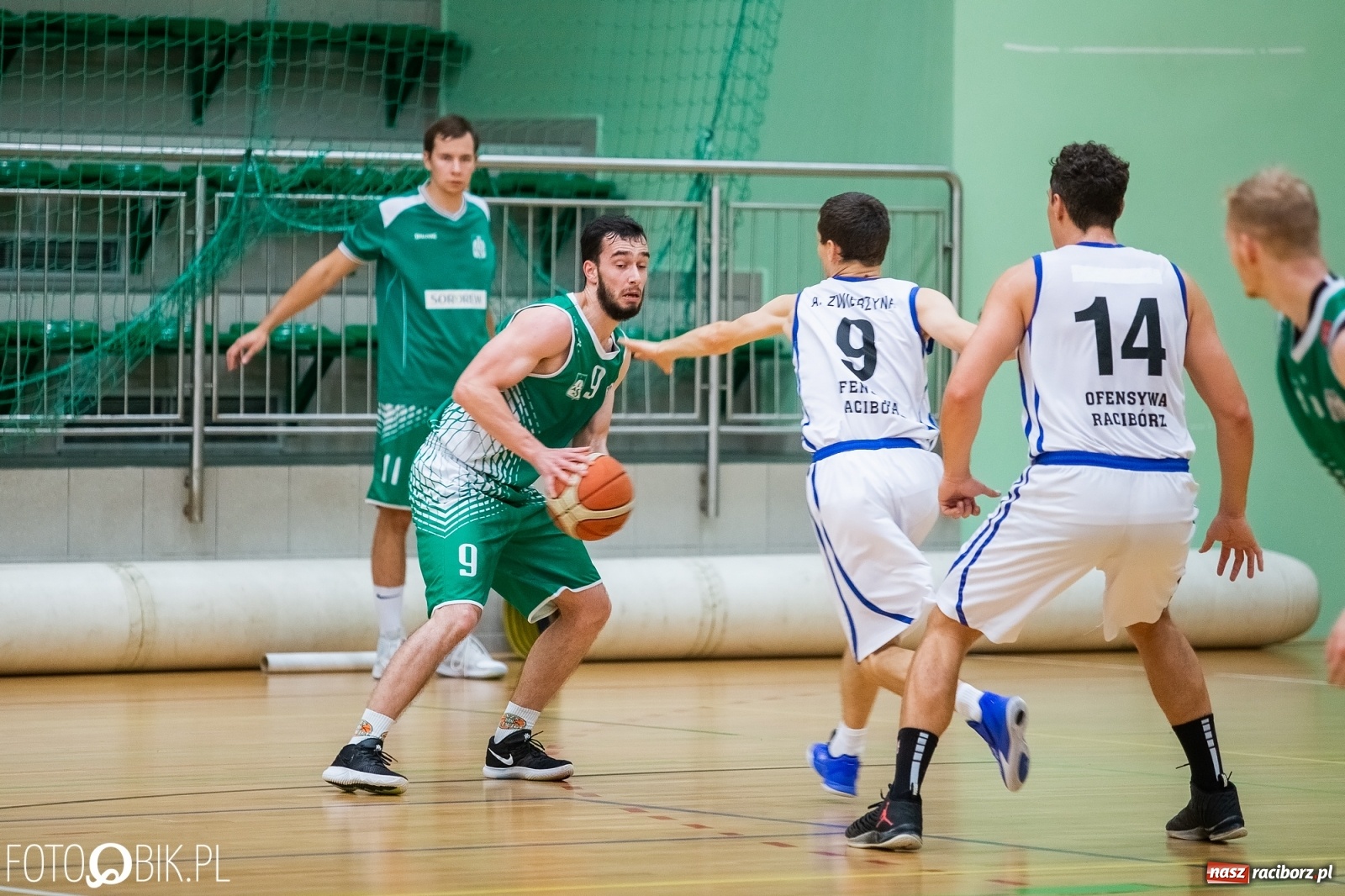 Zdjęcie w galerii na portalu naszraciborz.pl: Sromotna porażka raciborskiej Ofensywy wiadomości z regionu