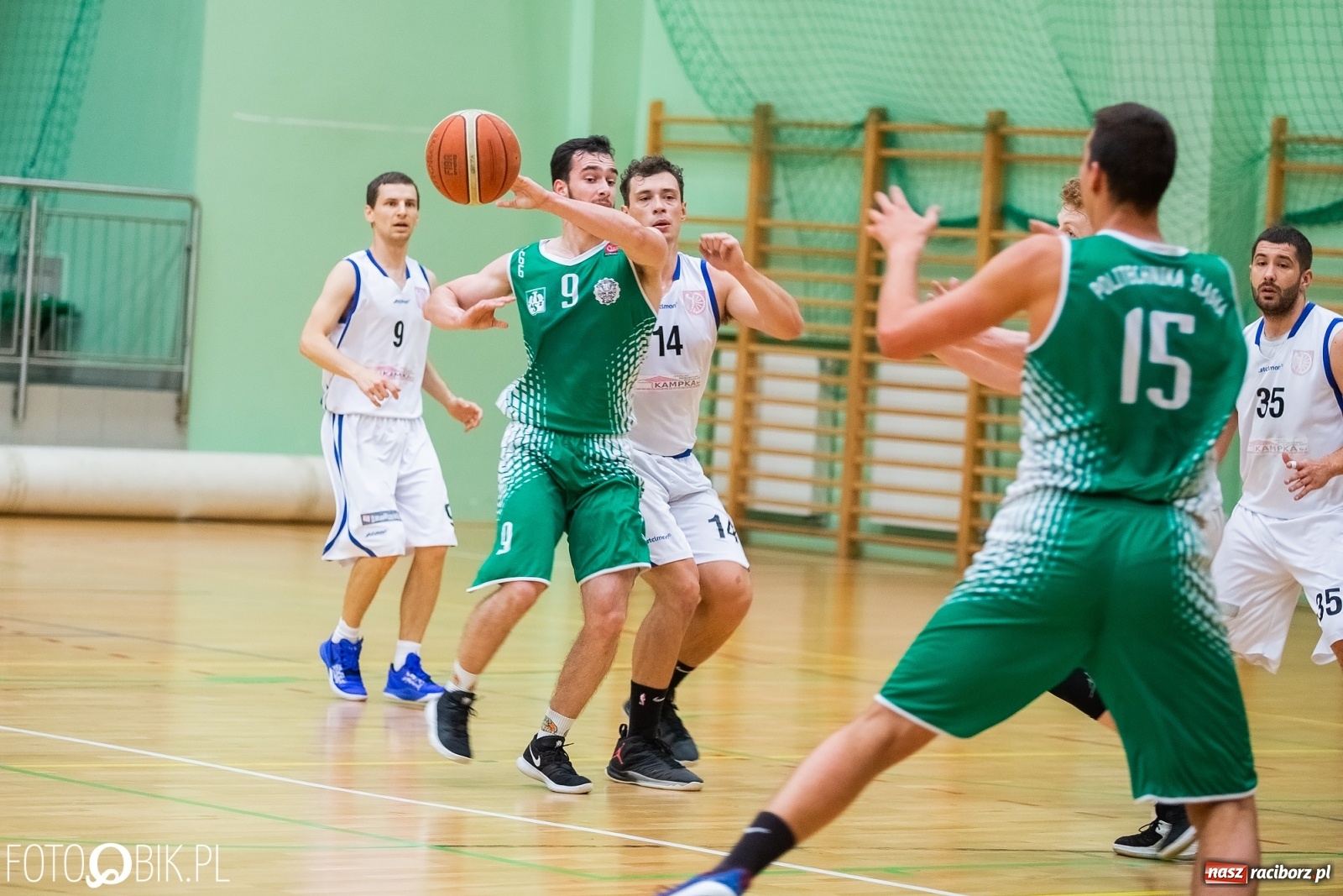 Zdjęcie w galerii na portalu naszraciborz.pl: Sromotna porażka raciborskiej Ofensywy wiadomości z regionu