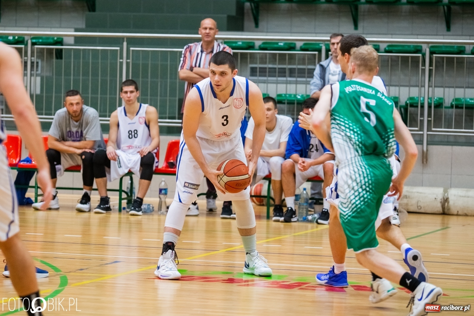 Zdjęcie w galerii na portalu naszraciborz.pl: Sromotna porażka raciborskiej Ofensywy wiadomości z regionu