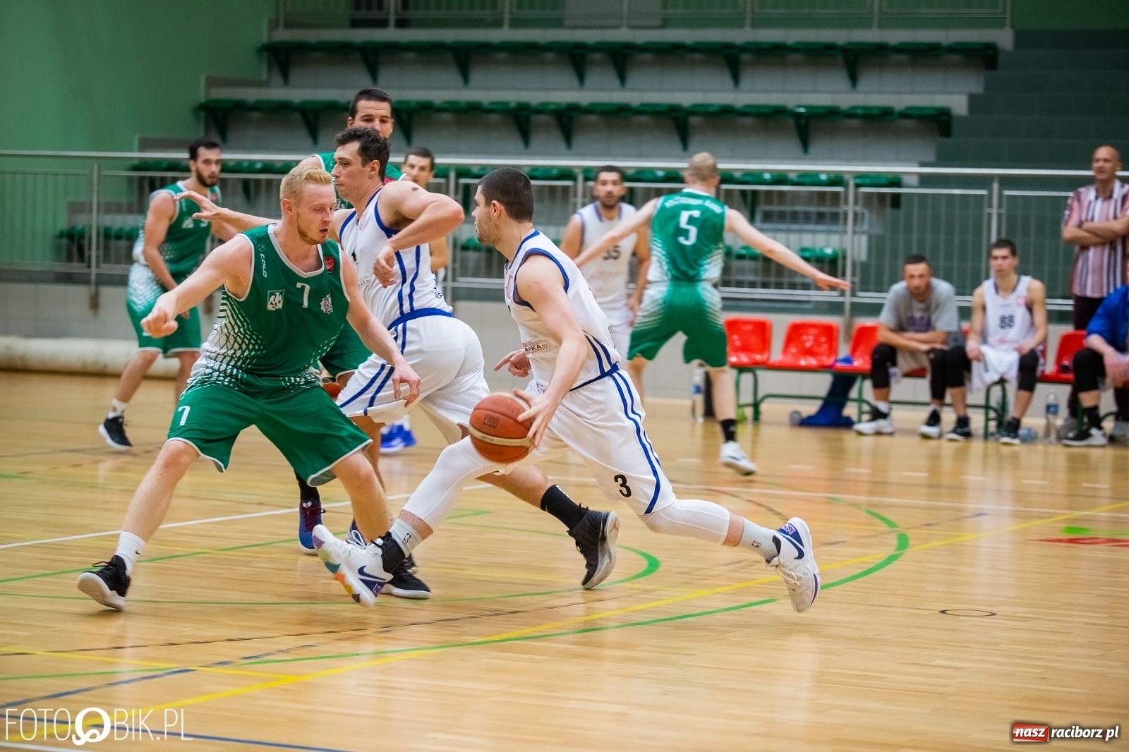 Zdjęcie w galerii na portalu naszraciborz.pl: Sromotna porażka raciborskiej Ofensywy wiadomości z regionu