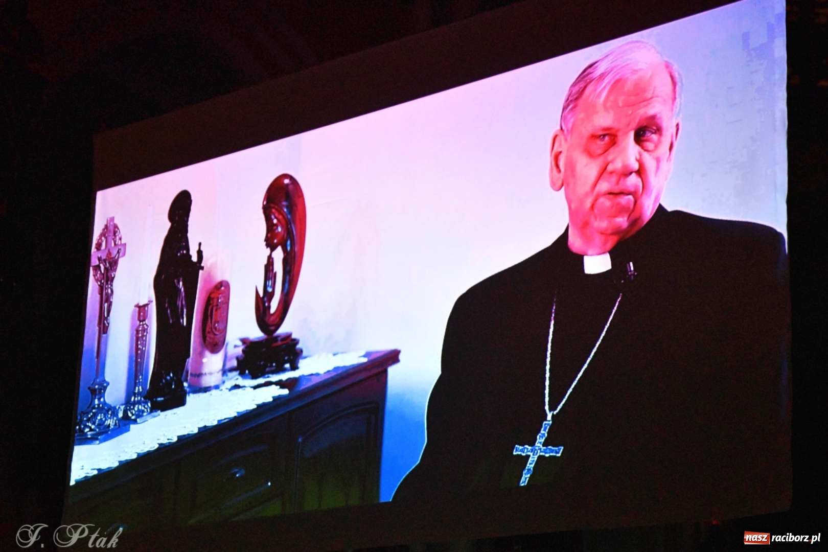 Zdjęcie w galerii na portalu naszraciborz.pl: Historia parafii Ostróg dostępna już na youtube.com wiadomości z regionu