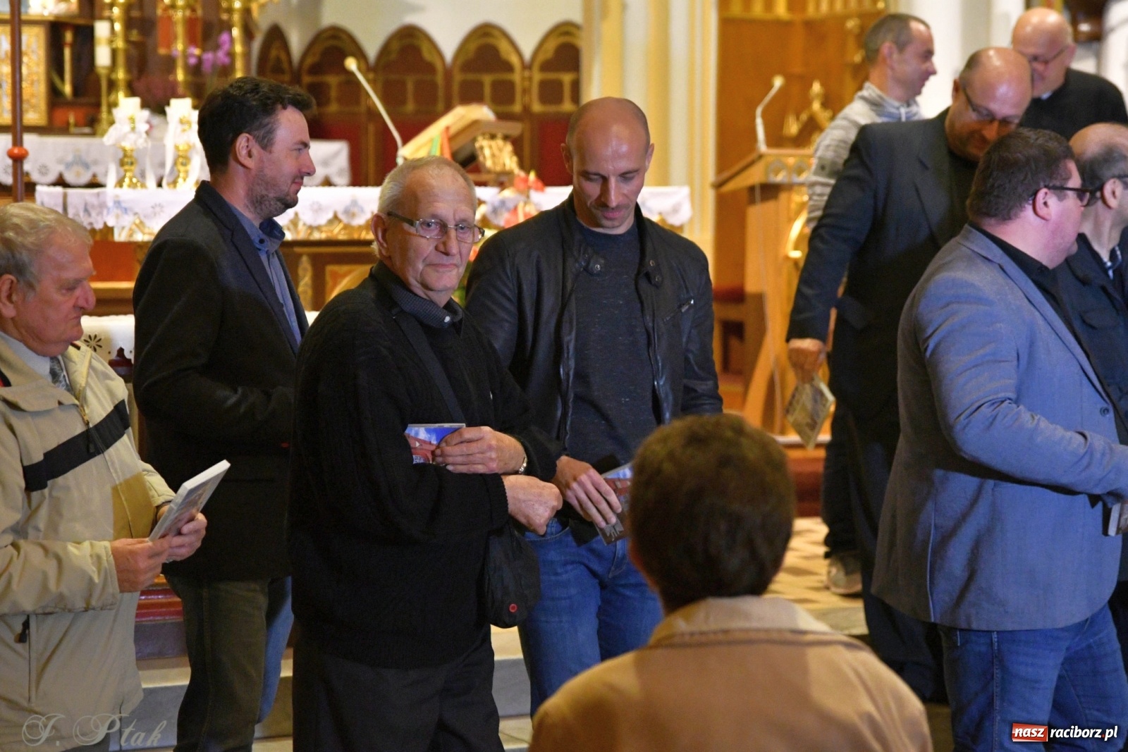 Zdjęcie w galerii na portalu naszraciborz.pl: Historia parafii Ostróg dostępna już na youtube.com wiadomości z regionu