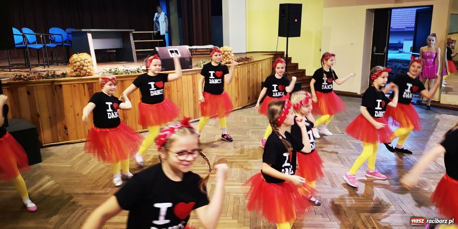 Zdjęcie w galerii na portalu naszraciborz.pl: Krzanowice bawiły się na Kartoffelfeście [FOTO]  wiadomości z regionu