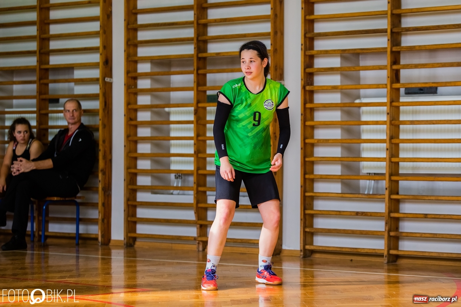 Zdjęcie w galerii na portalu naszraciborz.pl: Turniej dwójek siatkarskich dziewcząt w Ekonomiku wiadomości z regionu