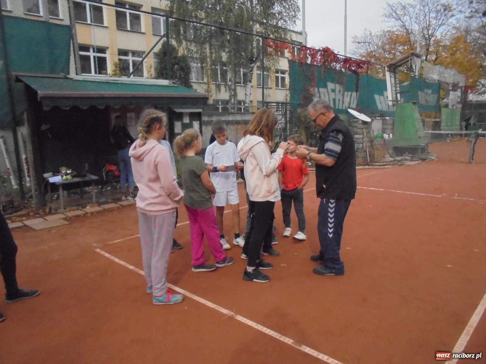 Zdjęcie w galerii na portalu naszraciborz.pl: Młodzi tenisiści rywalizowali na kortach Rafako wiadomości z regionu