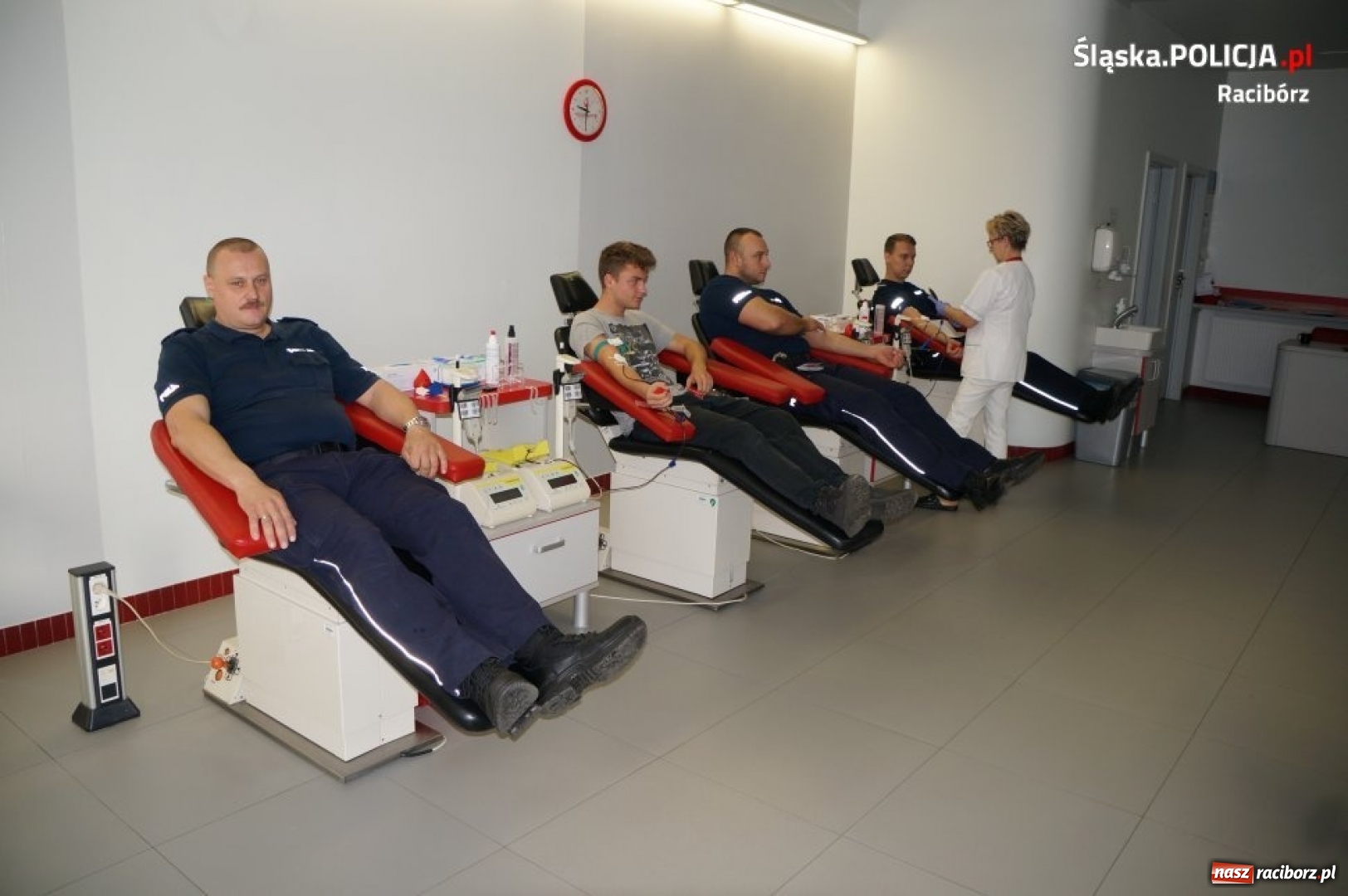 Zdjęcie w galerii na portalu naszraciborz.pl: Policjanci z Raciborza dzielili się własną krwią  wiadomości z regionu