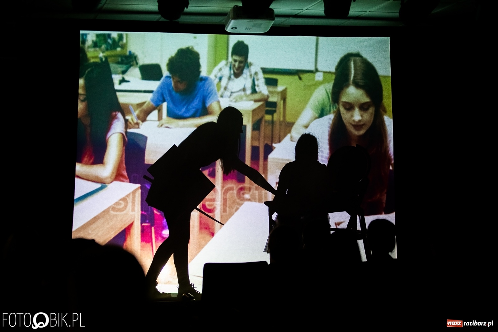 Zdjęcie w galerii na portalu naszraciborz.pl: Spektrum świętuje na zamku swoje piąte urodziny [FOTO i WIDEO] wiadomości z regionu