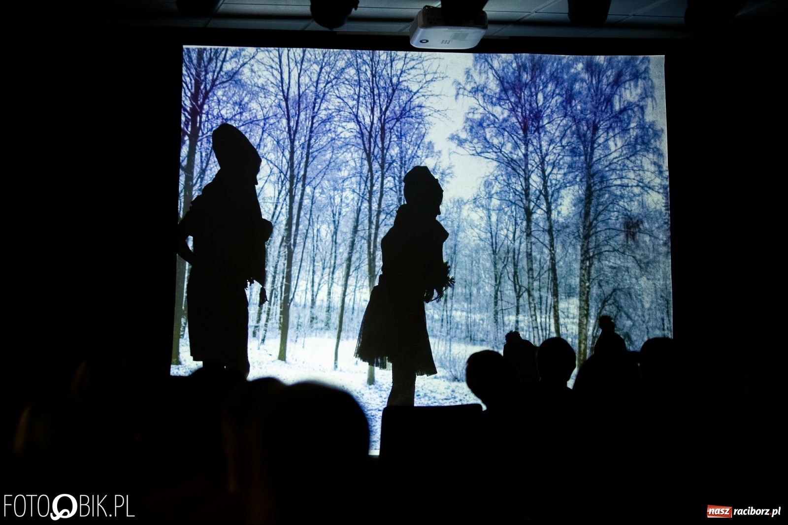 Zdjęcie w galerii na portalu naszraciborz.pl: Spektrum świętuje na zamku swoje piąte urodziny [FOTO i WIDEO] wiadomości z regionu