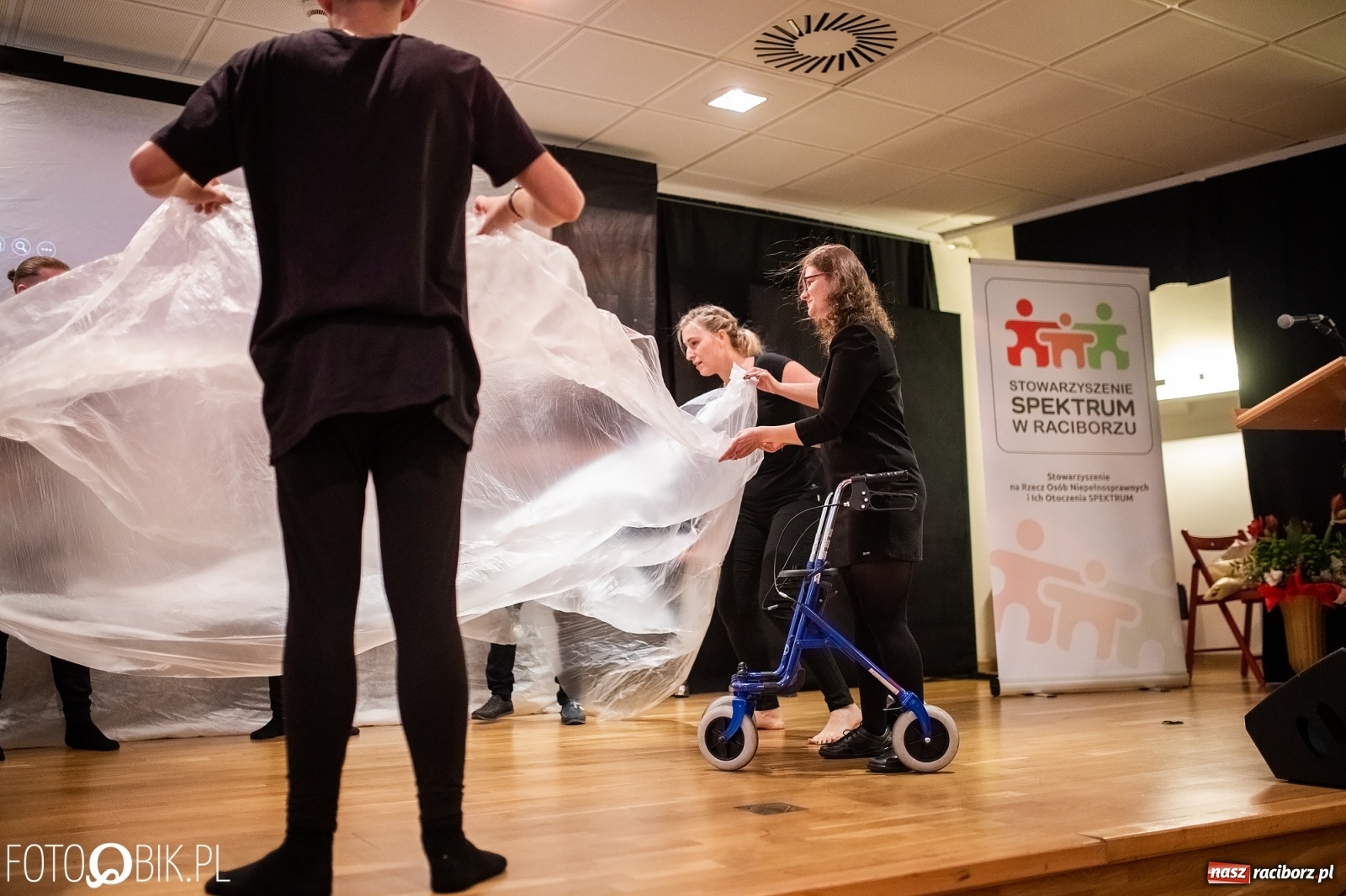 Zdjęcie w galerii na portalu naszraciborz.pl: Spektrum świętuje na zamku swoje piąte urodziny [FOTO i WIDEO] wiadomości z regionu