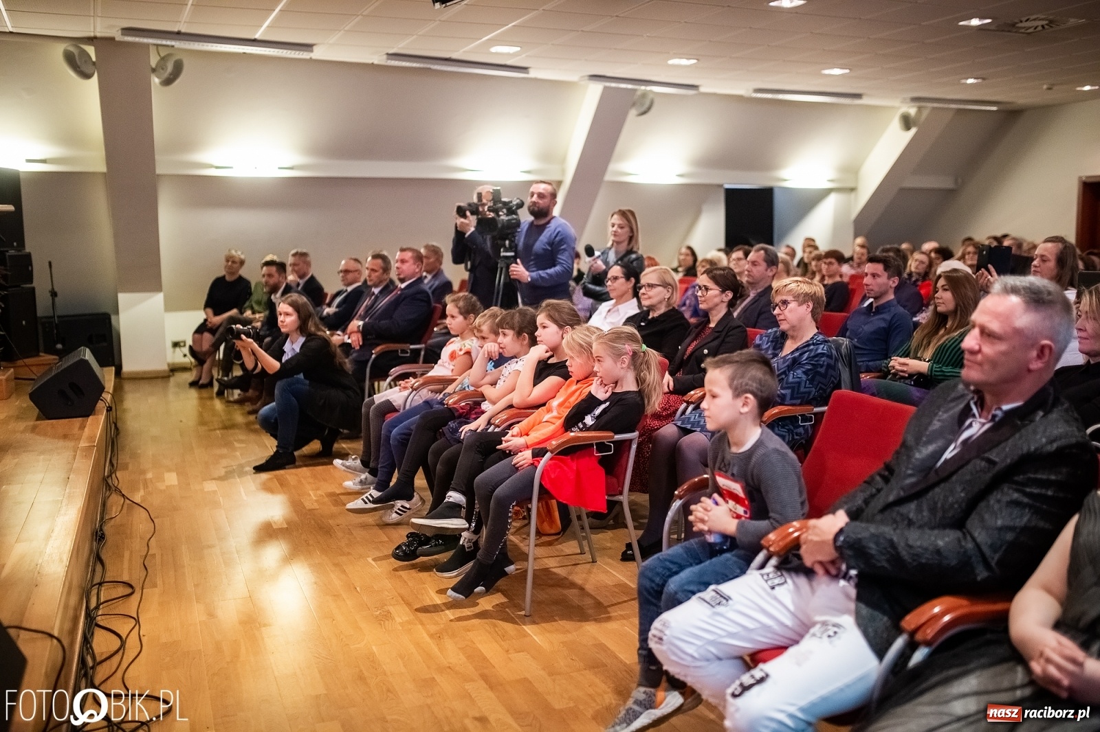 Zdjęcie w galerii na portalu naszraciborz.pl: Spektrum świętuje na zamku swoje piąte urodziny [FOTO i WIDEO] wiadomości z regionu