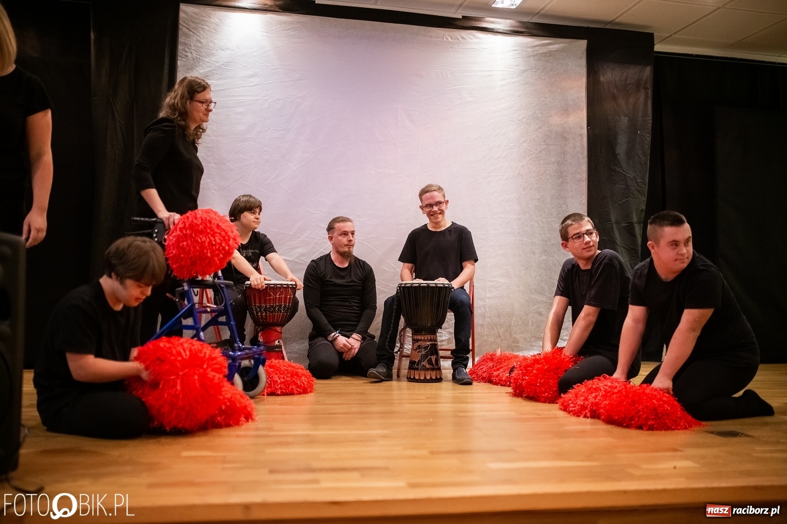 Zdjęcie w galerii na portalu naszraciborz.pl: Spektrum świętuje na zamku swoje piąte urodziny [FOTO i WIDEO] wiadomości z regionu