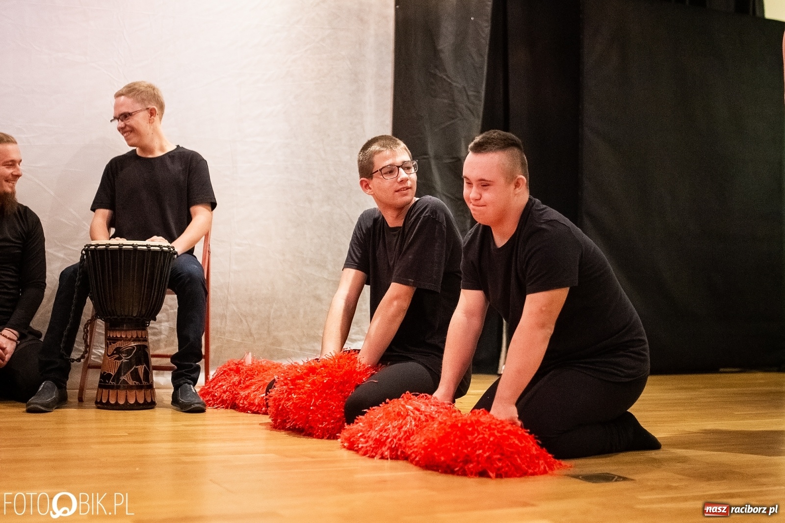 Zdjęcie w galerii na portalu naszraciborz.pl: Spektrum świętuje na zamku swoje piąte urodziny [FOTO i WIDEO] wiadomości z regionu