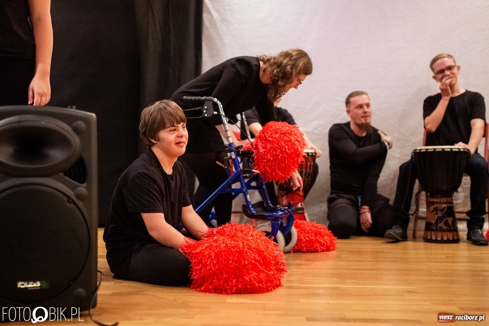 Zdjęcie w galerii na portalu naszraciborz.pl: Spektrum świętuje na zamku swoje piąte urodziny [FOTO i WIDEO] wiadomości z regionu