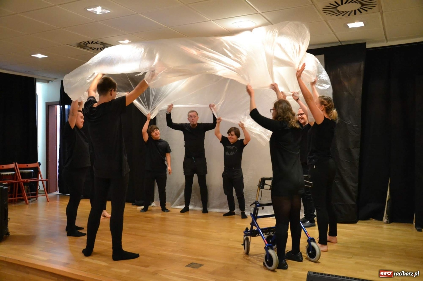 Zdjęcie w galerii na portalu naszraciborz.pl: Spektrum świętuje na zamku swoje piąte urodziny [FOTO i WIDEO] wiadomości z regionu