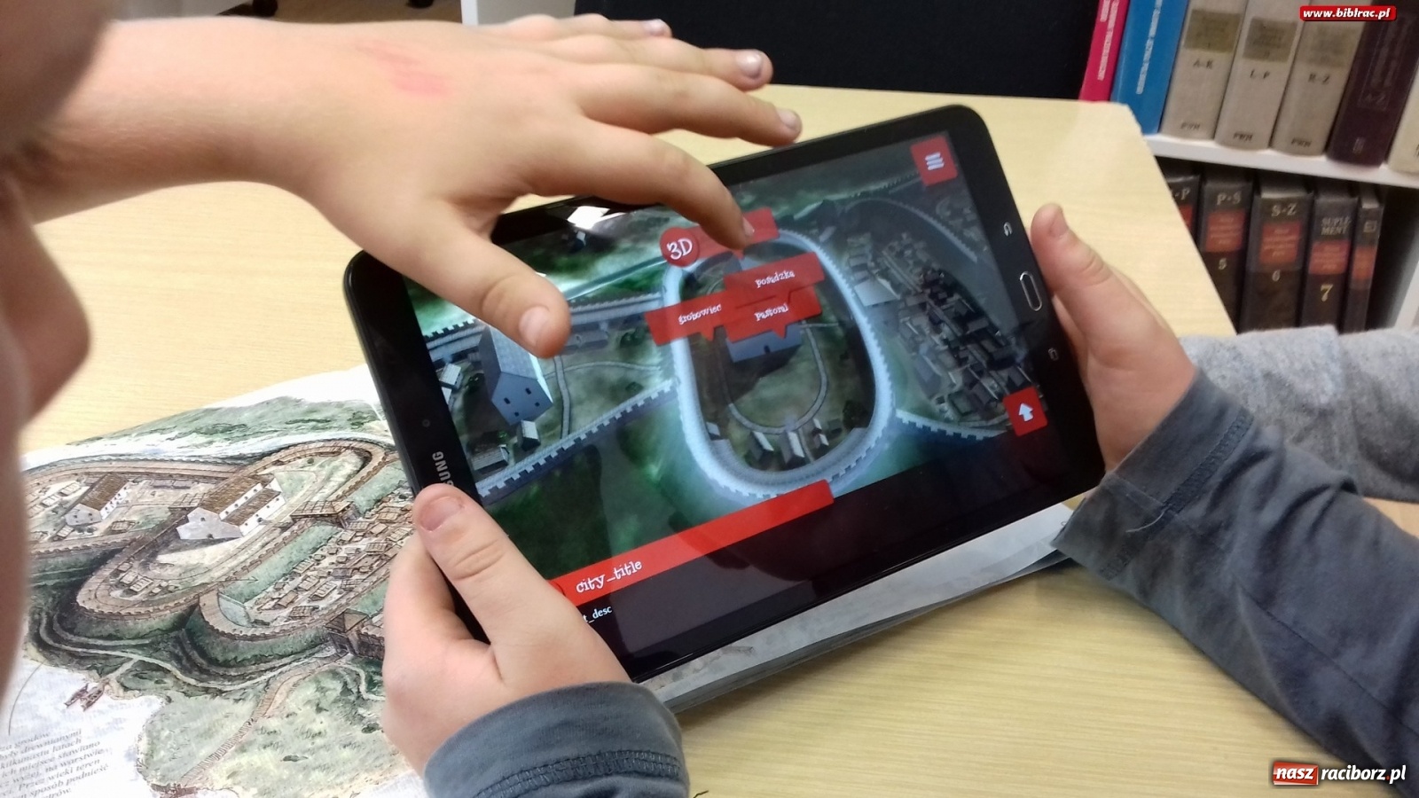 Zdjęcie w galerii na portalu naszraciborz.pl: Nowe technologie zawitały do biblioteki na Płoni wiadomości z regionu