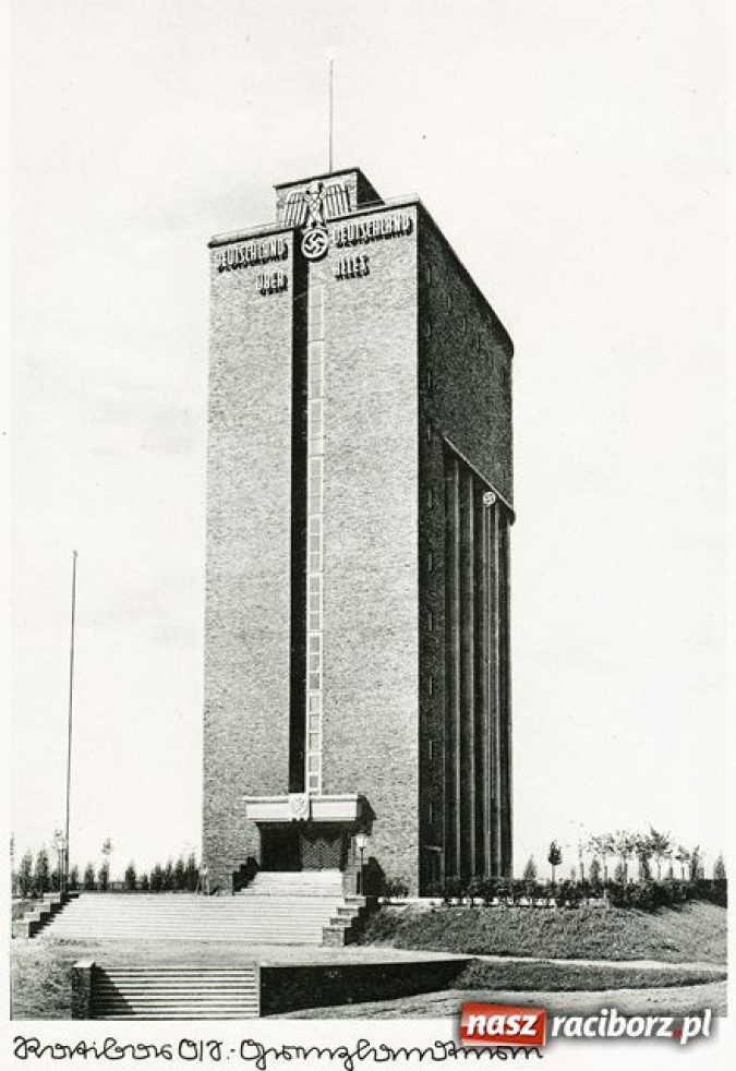 Zdjęcie w galerii na portalu naszraciborz.pl: Brunatna historia wieży ciśnień wiadomości z regionu