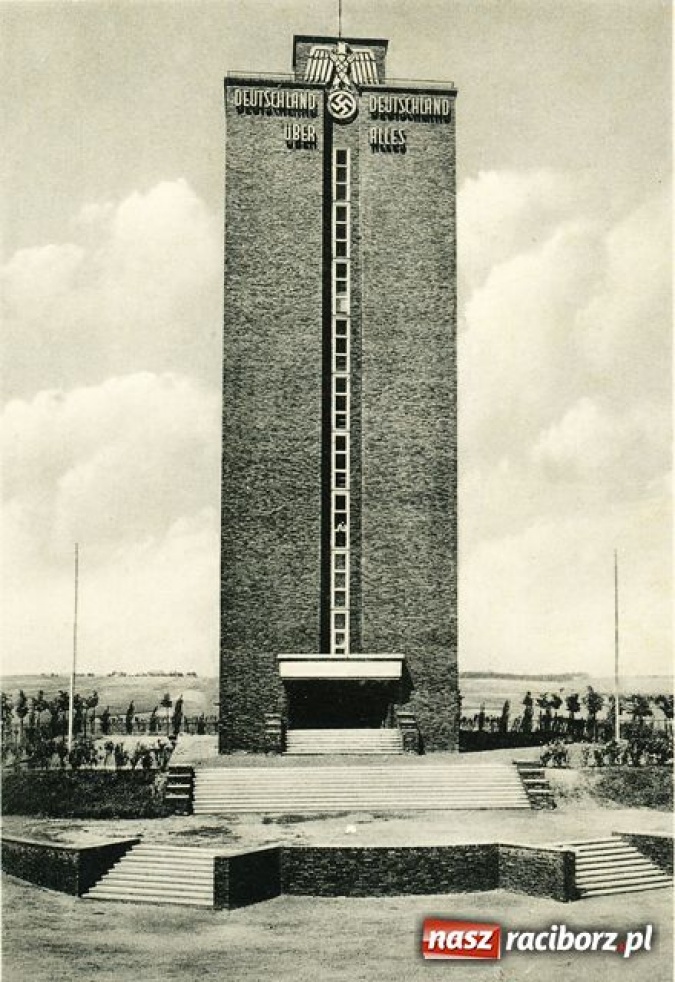 Zdjęcie w galerii na portalu naszraciborz.pl: Brunatna historia wieży ciśnień wiadomości z regionu