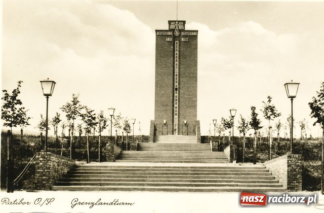 Zdjęcie w galerii na portalu naszraciborz.pl: Brunatna historia wieży ciśnień wiadomości z regionu