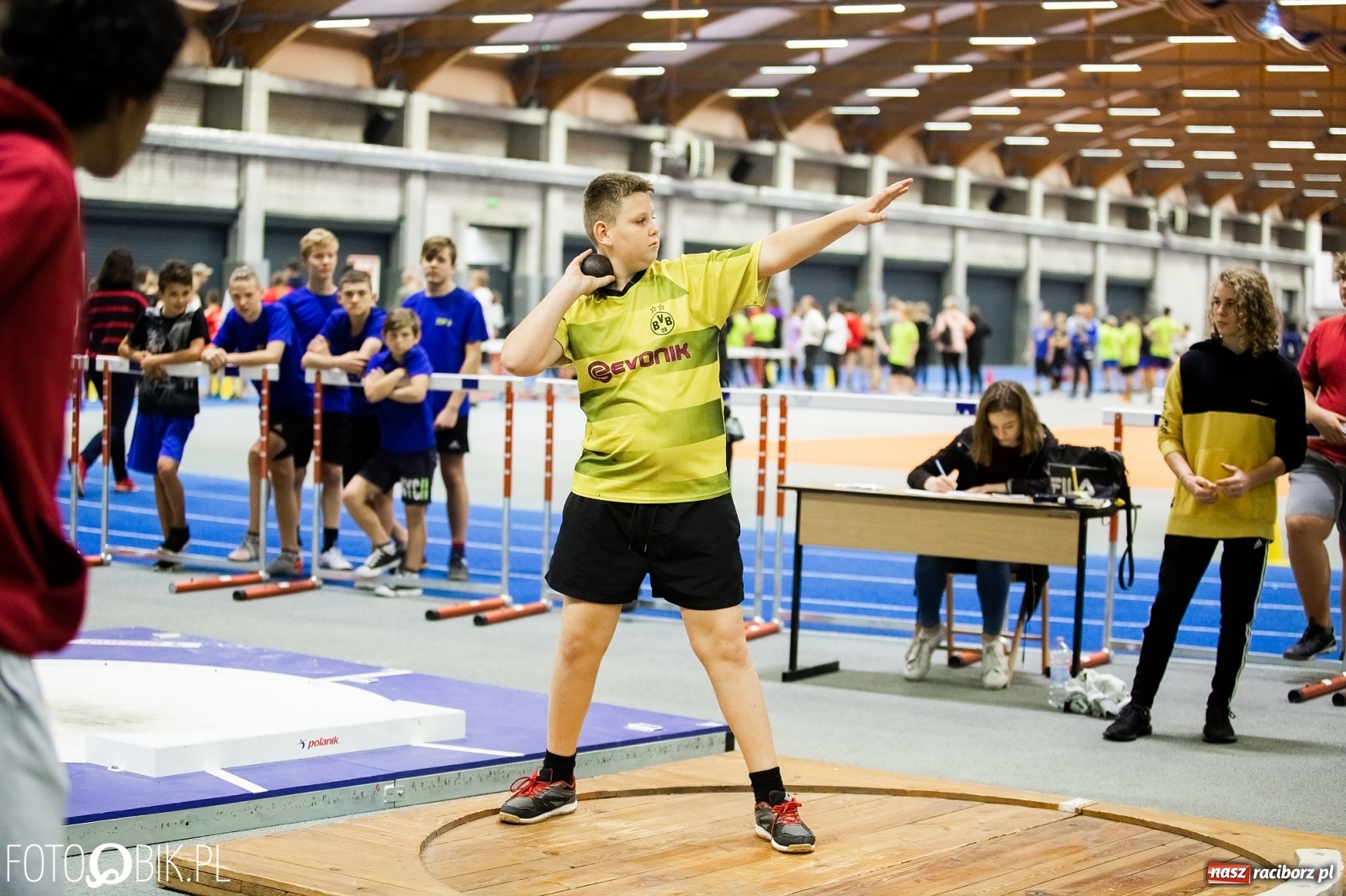 Zdjęcie w galerii na portalu naszraciborz.pl: Jesienne Halowe Mistrzostwa Raciborza w lekkiej atletyce wiadomości z regionu