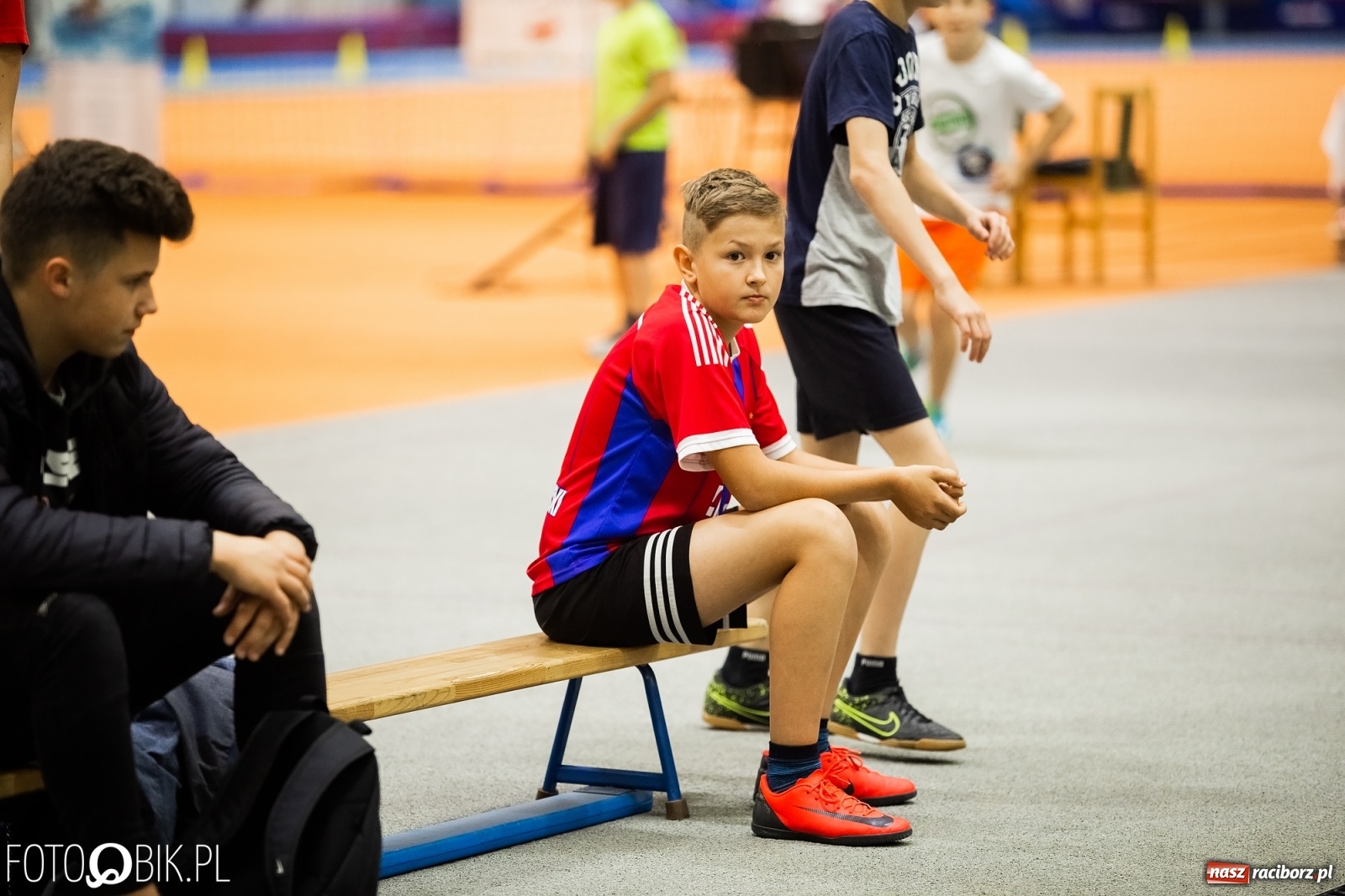 Zdjęcie w galerii na portalu naszraciborz.pl: Jesienne Halowe Mistrzostwa Raciborza w lekkiej atletyce wiadomości z regionu