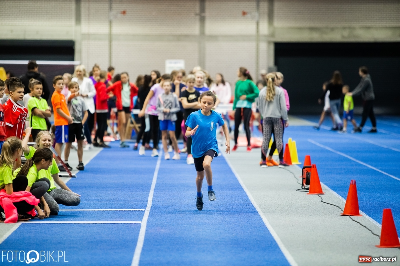 Zdjęcie w galerii na portalu naszraciborz.pl: Jesienne Halowe Mistrzostwa Raciborza w lekkiej atletyce wiadomości z regionu