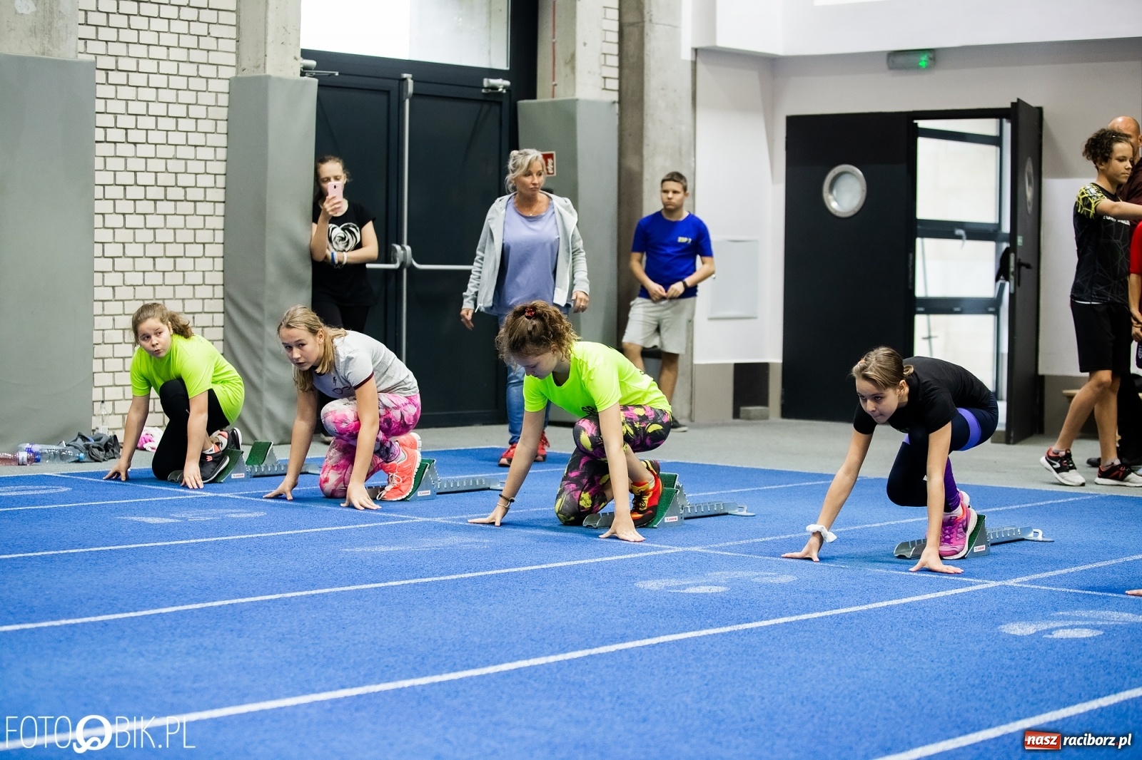 Zdjęcie w galerii na portalu naszraciborz.pl: Jesienne Halowe Mistrzostwa Raciborza w lekkiej atletyce wiadomości z regionu